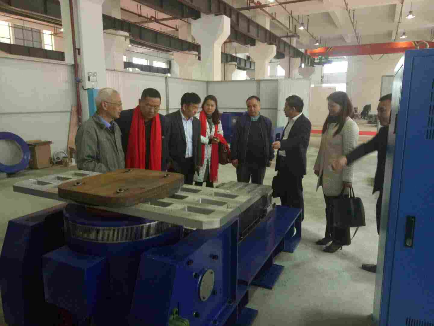 金鼎仪器--长沙理工大学举行环境实验可靠性研究所揭牌仪式