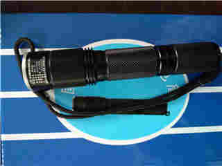 GRS6011防爆强光手电