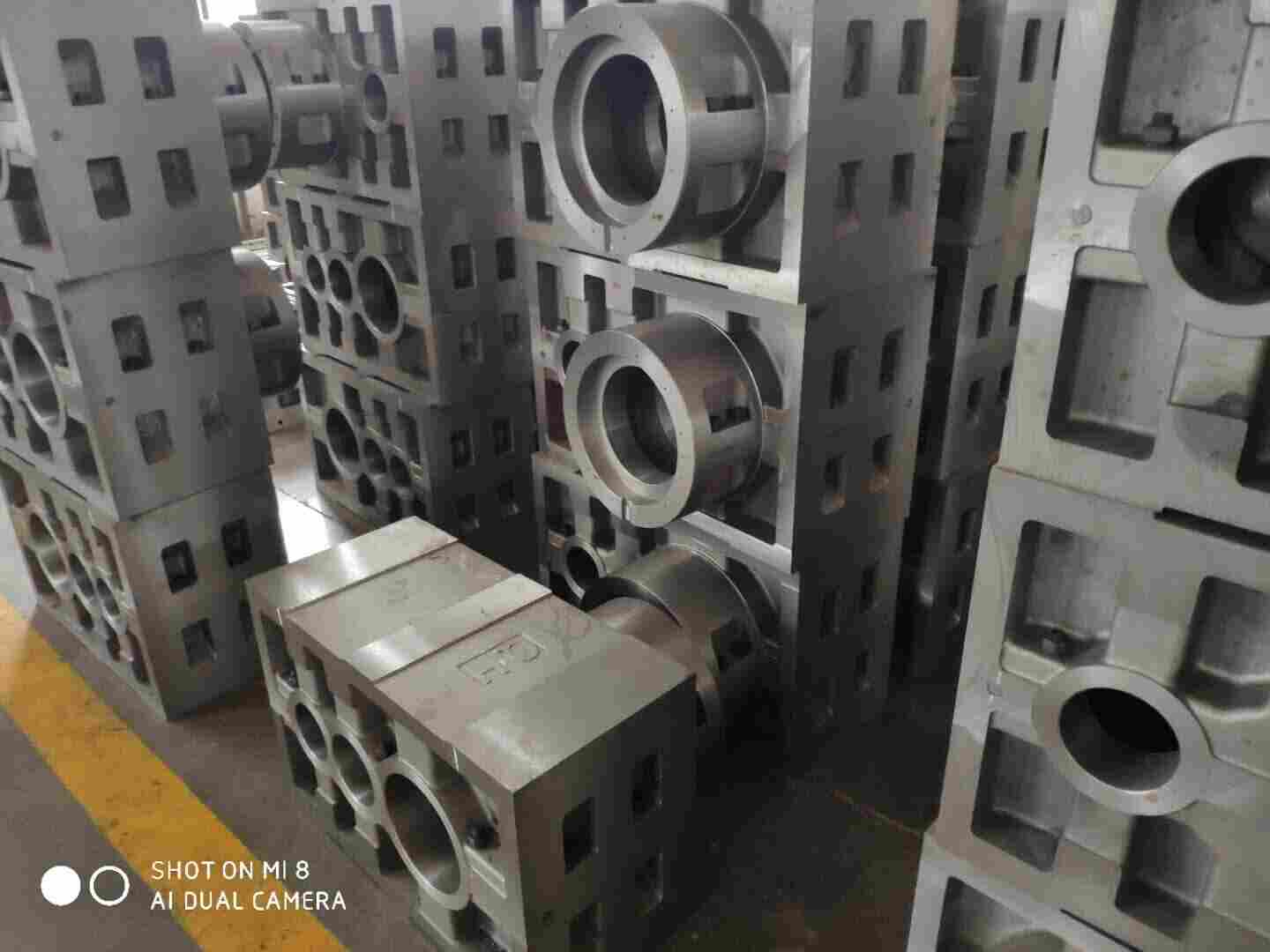 ZLYJ250吹膜机变速齿轮箱 ZLYJ250吹膜机变速齿轮箱