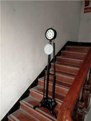 移动防爆工作灯CS223014