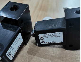 1584323902879325.png 到货图片00053685;宝德0400型两位两通伺服活塞电磁阀说明书