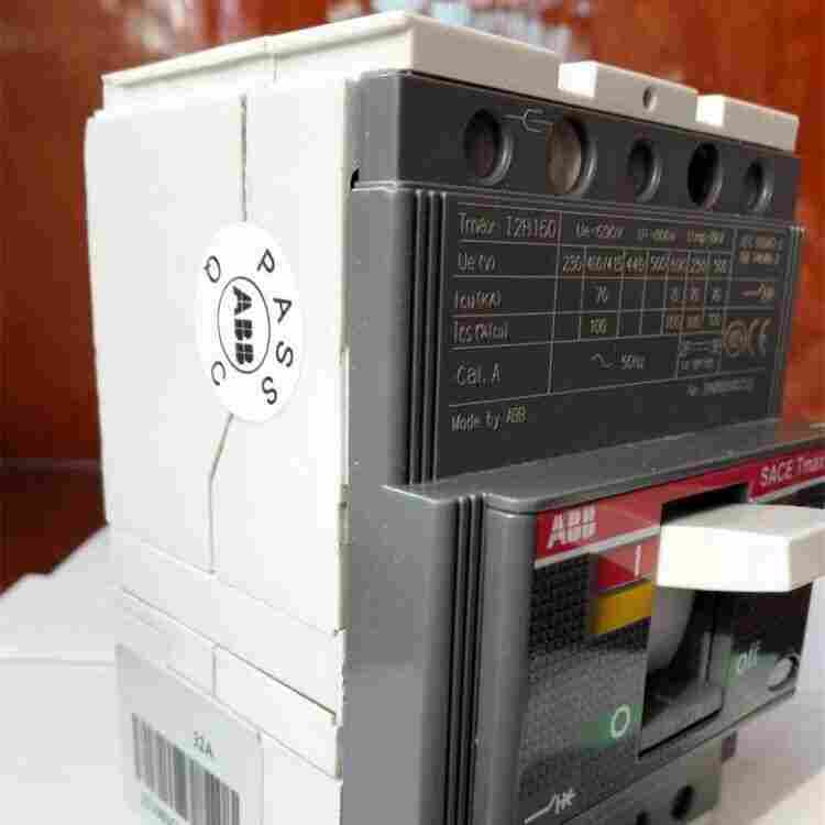 ABB 塑壳断路器