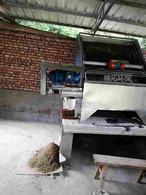 猪场尿泡粪固液分离机