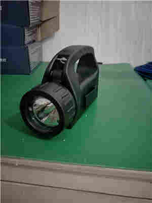 手提式充电巡检强光灯LH7700