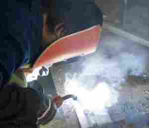 TUV*焊工证里考-国际认可签发机构