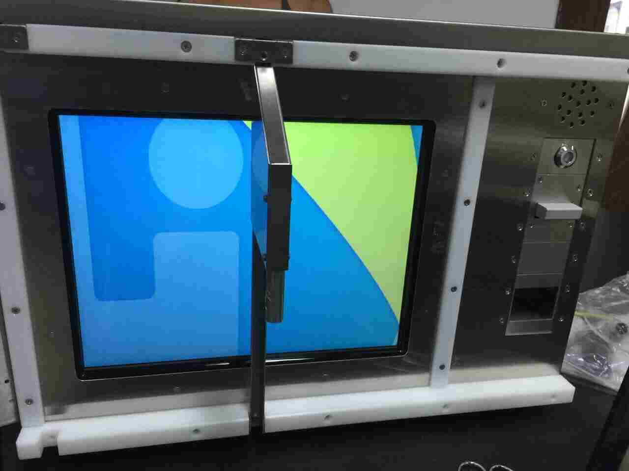 如何使用CANTAB猴子认知系统进行猴子的认知训练