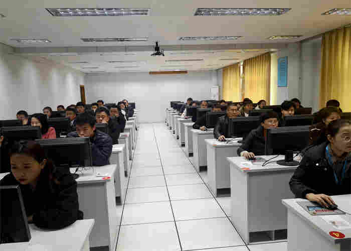 西安海棠技师学眼视光就业前景