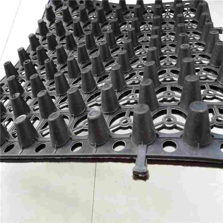 新疆哈密蓄排水板厂家价格行情*主打质量牌