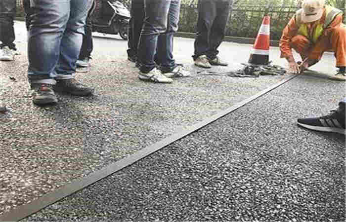 抚州公路裂缝贴缝带—厂家发货(裂缝贴)