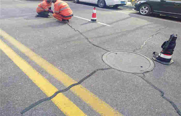 信阳沥青贴缝带—价格 (裂缝密封贴)