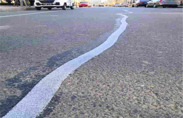 曲靖路面裂缝贴缝带—生产厂家(裂缝贴)