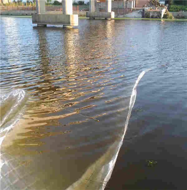 襄樊市--(土工膜袋公司潜水作业)