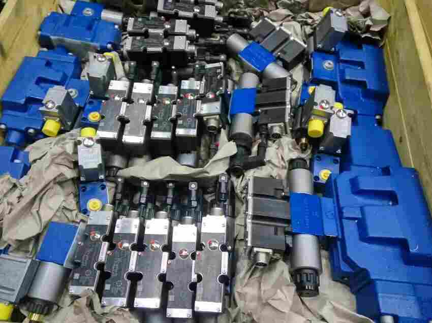 4WRZE16E3-150-7X/6EG24N9ETK31/F1VRexroth力士乐比例阀现货