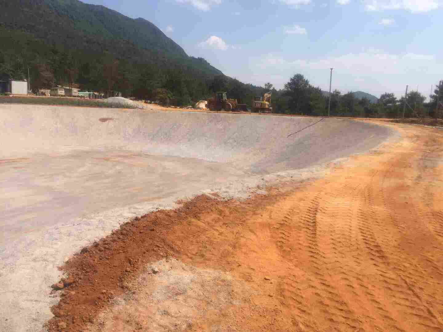 临沧永德防渗不漏膜—两布一膜临沧永德防渗不漏膜—水池水库防渗膜临沧永德