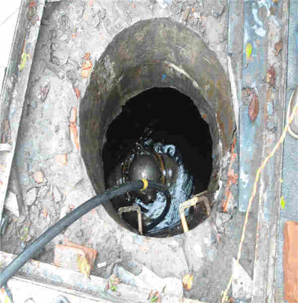 鹤壁市--（潜水作业公司闸门水下检查）