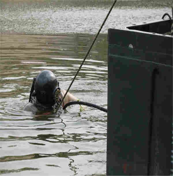 金昌市--(潜水施工公司水下摄像验收)