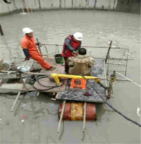 抚顺市--（蛙人作业公司水下摄影）