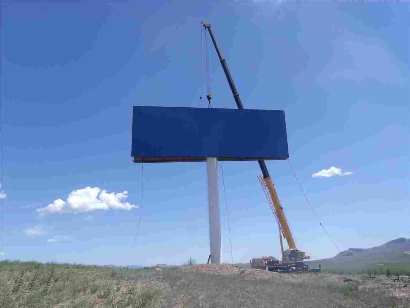 苏仙区高炮制作厂商--保证质量