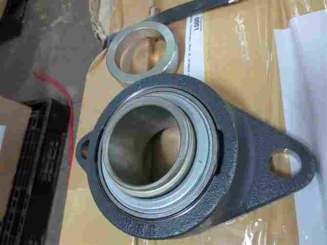 LLTHC45LRT2P1直线运动轴承