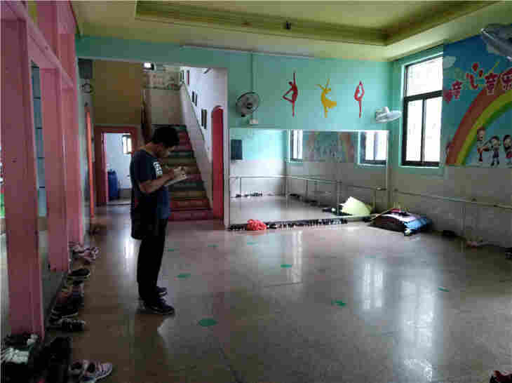 西林区户外广告牌安全检测鉴定质量站