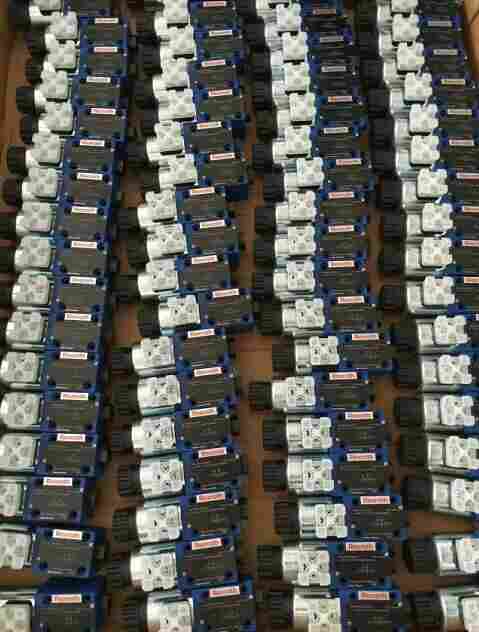 国产力士乐4WRE10E1-50-2X/G24K4/V电磁比例阀