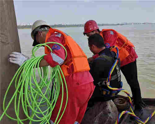 水下摄像、潜水员水下检查摄像效果好