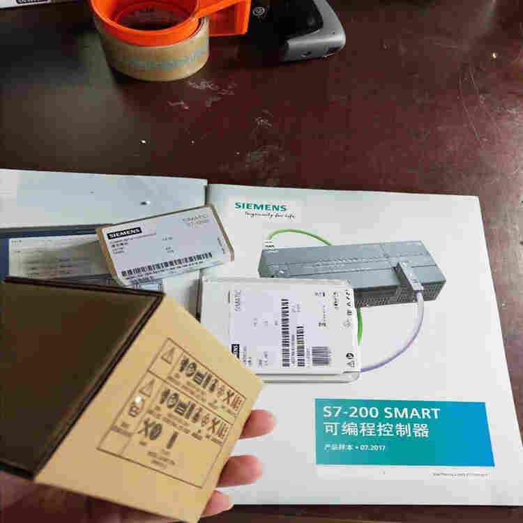 西门子控制器6SE7031-8ES87-0FA1型号