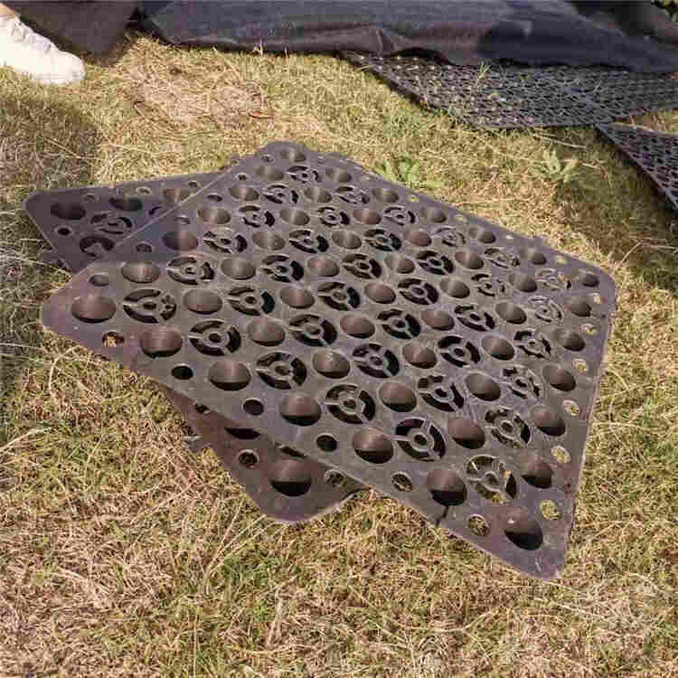 供应——江苏连云港凹凸型排水板出厂价格——江苏连云港生产厂家