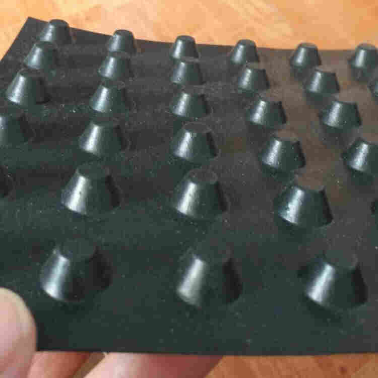 供应——湖北随州凹凸型排水板出厂价格——湖北随州生产厂家