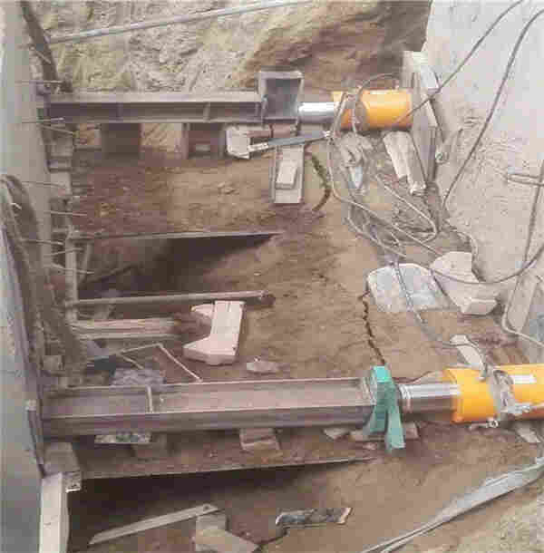 衢州市污水管道沉井制作下沉工程-尽心尽责