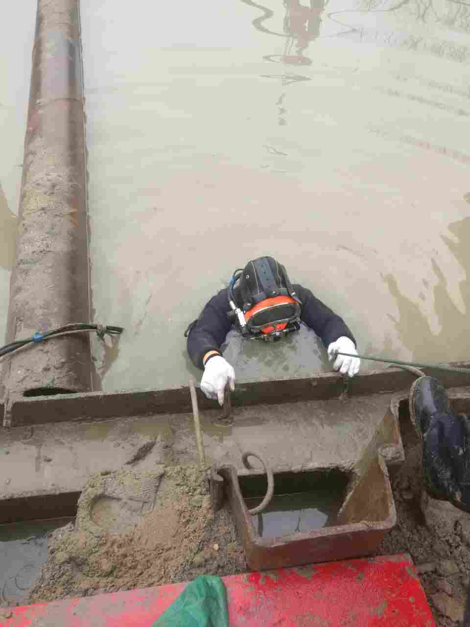 清远市水下铺设电缆公司——水下沉管施工