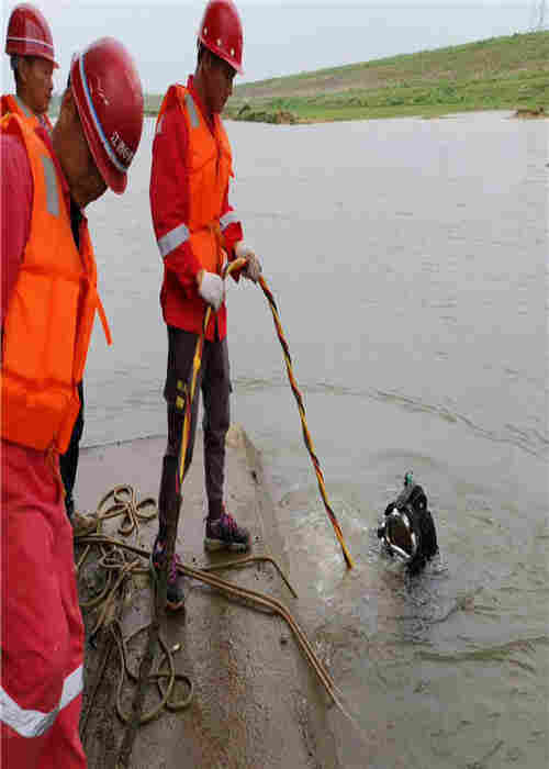 赤峰市潜水员———服务电话