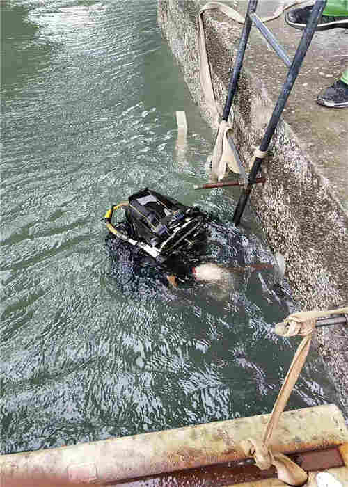 随州市潜水员———潜水服务