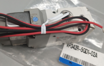 SMC三通电磁阀，常闭型，VP342-4DD1-02A安装指导