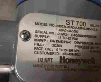 霍尼韦尔的ST700系列变送器到货拍摄图