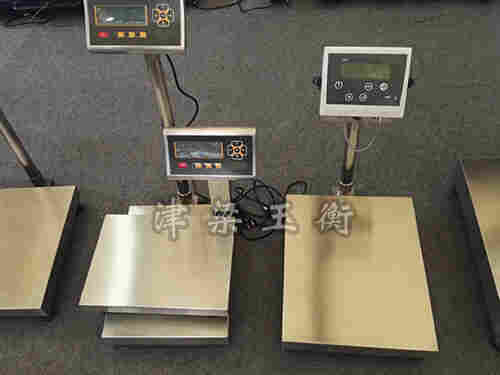 LED显示电子计数台秤400x500  600kg