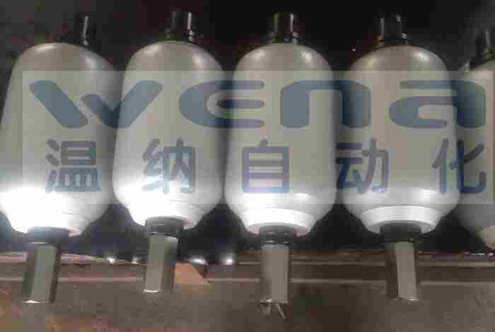 锡林郭勒盟HXQ-L-45/20-R蓄能器技术