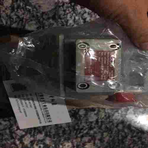 1591262355972048.jpg MOOG放大板