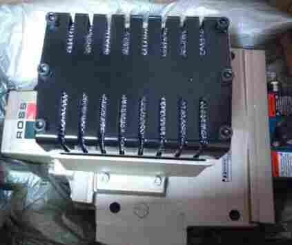 ROSS（D3573A8161）电控复位双阀实物图