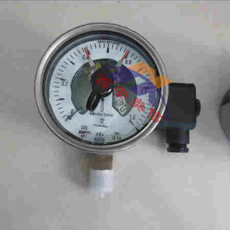 233.50.100+831.2威卡不锈钢电接点压力表 PGS23.100+831.2 防爆型