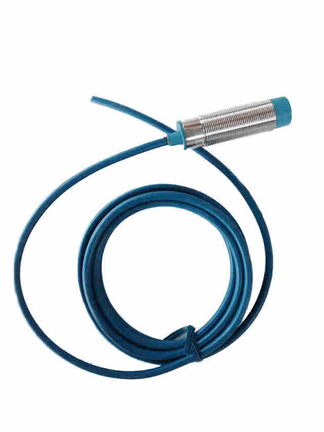 接近开关IBT18-LS08NA-D3Y2 接近传感器