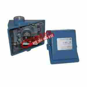 J402-16156  双点炉膛微压开关现货