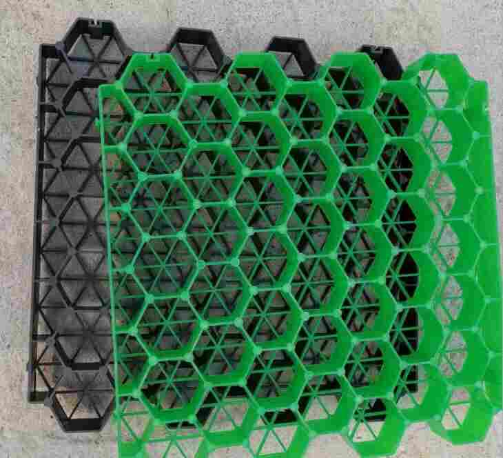 西畴县柏林乡植草格停车场植草格