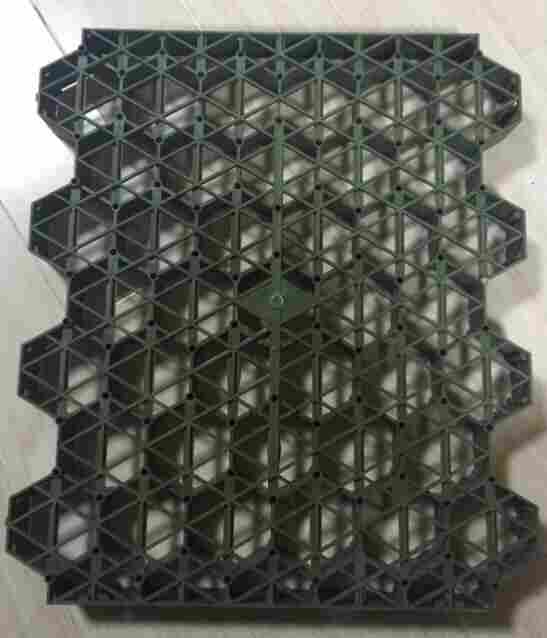 墨江县鱼塘乡植草格停车场植草格