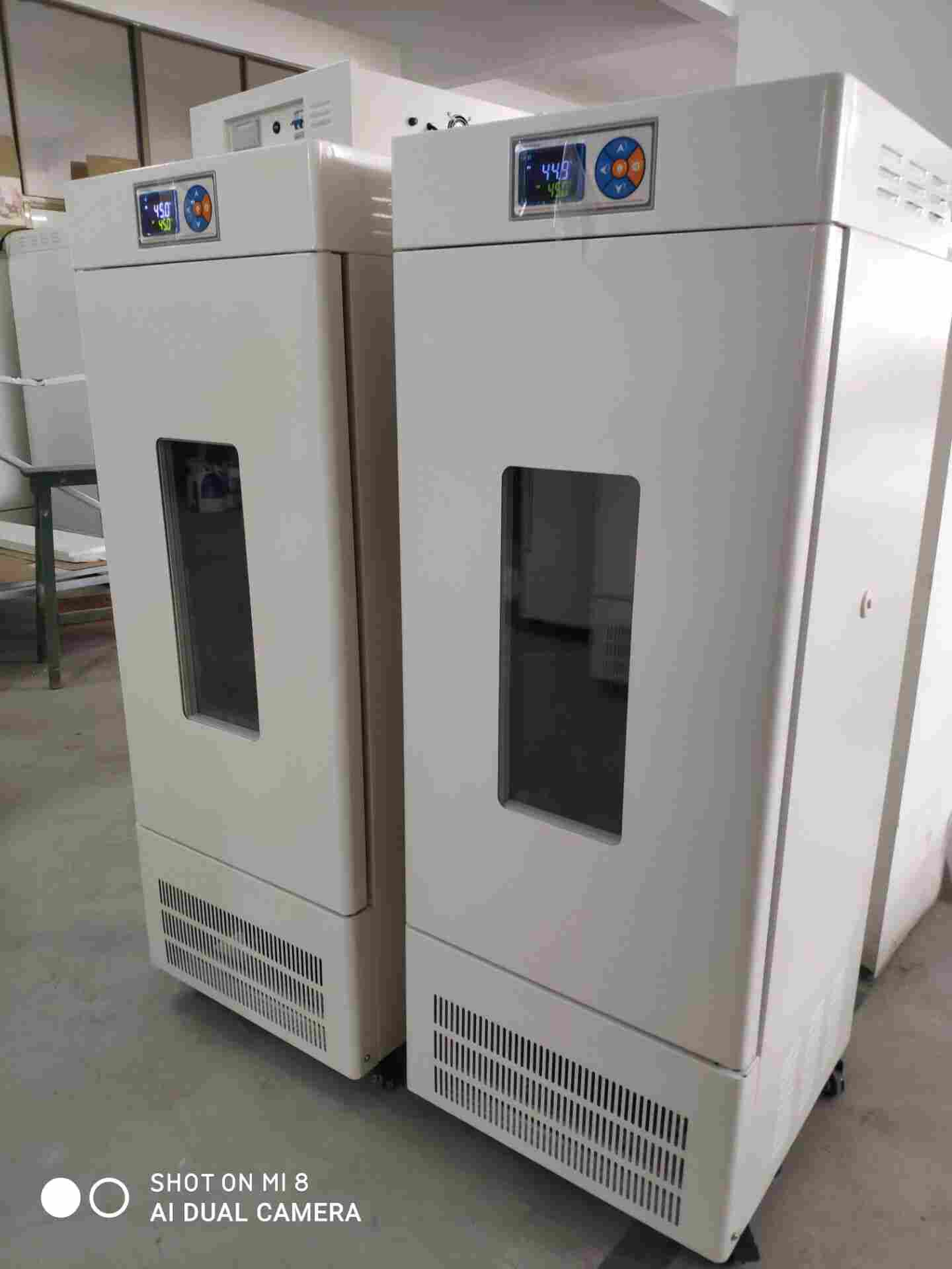 广东泰宏君LRH-250A生化培养箱 液晶显示