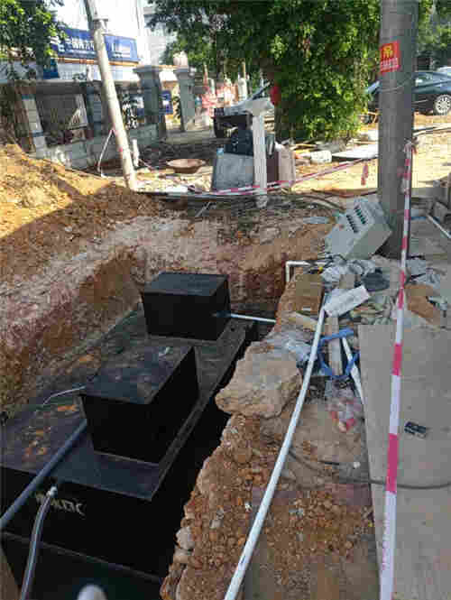 每天处理10吨一体化污水处理设备