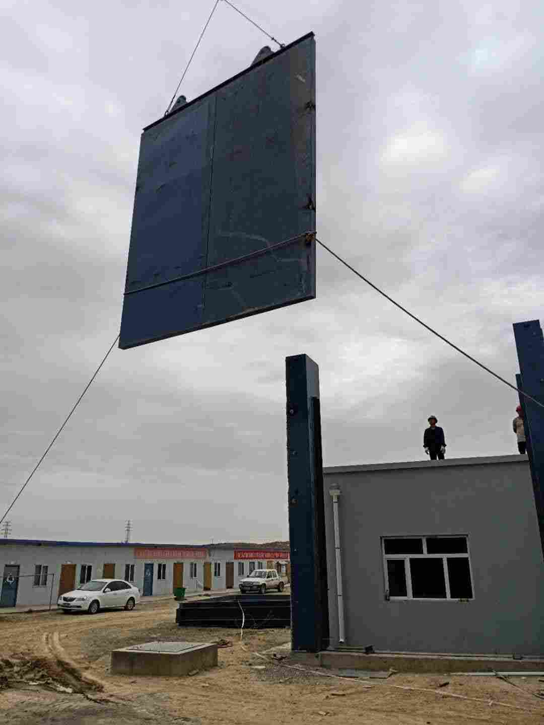 回风立井侧开布置插板风门-水平布置自密式旋叶测试风门