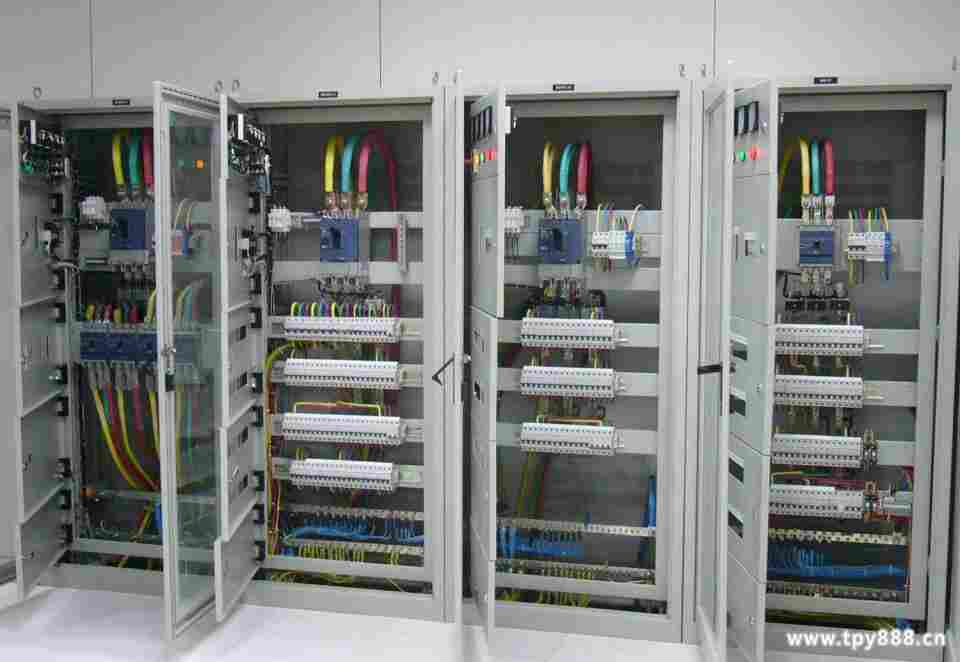 Acuvim +多功能表型号