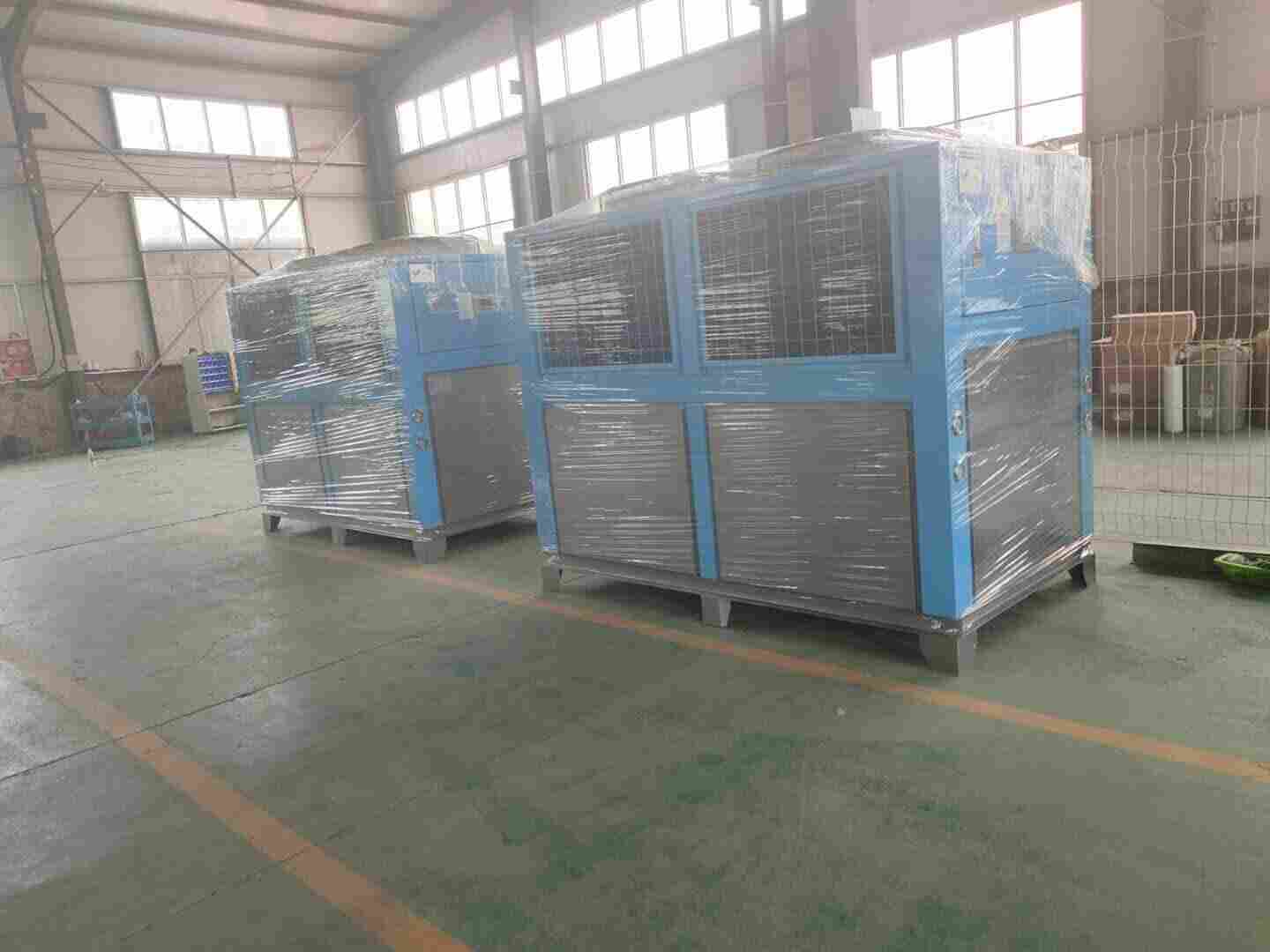 邢台反应釜降温冷水机 30匹风冷式降温机