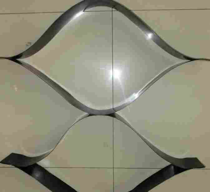 永平县龙街镇土工格室—HDPE高强土工格室永平县龙街镇—蜂窝焊接土工格室永平县龙街镇